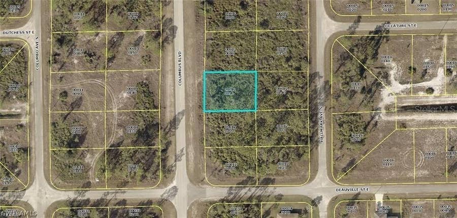 Property photo for 1121 COLUMBUS BOULEVARD, Lehigh Acres, FL