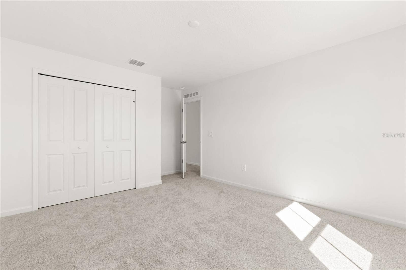 4658 GOLDEN KNIGHT BOULEVARD, Kissimmee, FL 34746 4658 GOLDEN KNIGHT BOULEVARD, Kissimmee, FL 34746