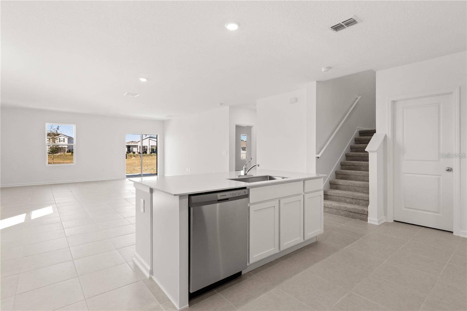 4658 GOLDEN KNIGHT BOULEVARD, Kissimmee, FL 34746 4658 GOLDEN KNIGHT BOULEVARD, Kissimmee, FL 34746