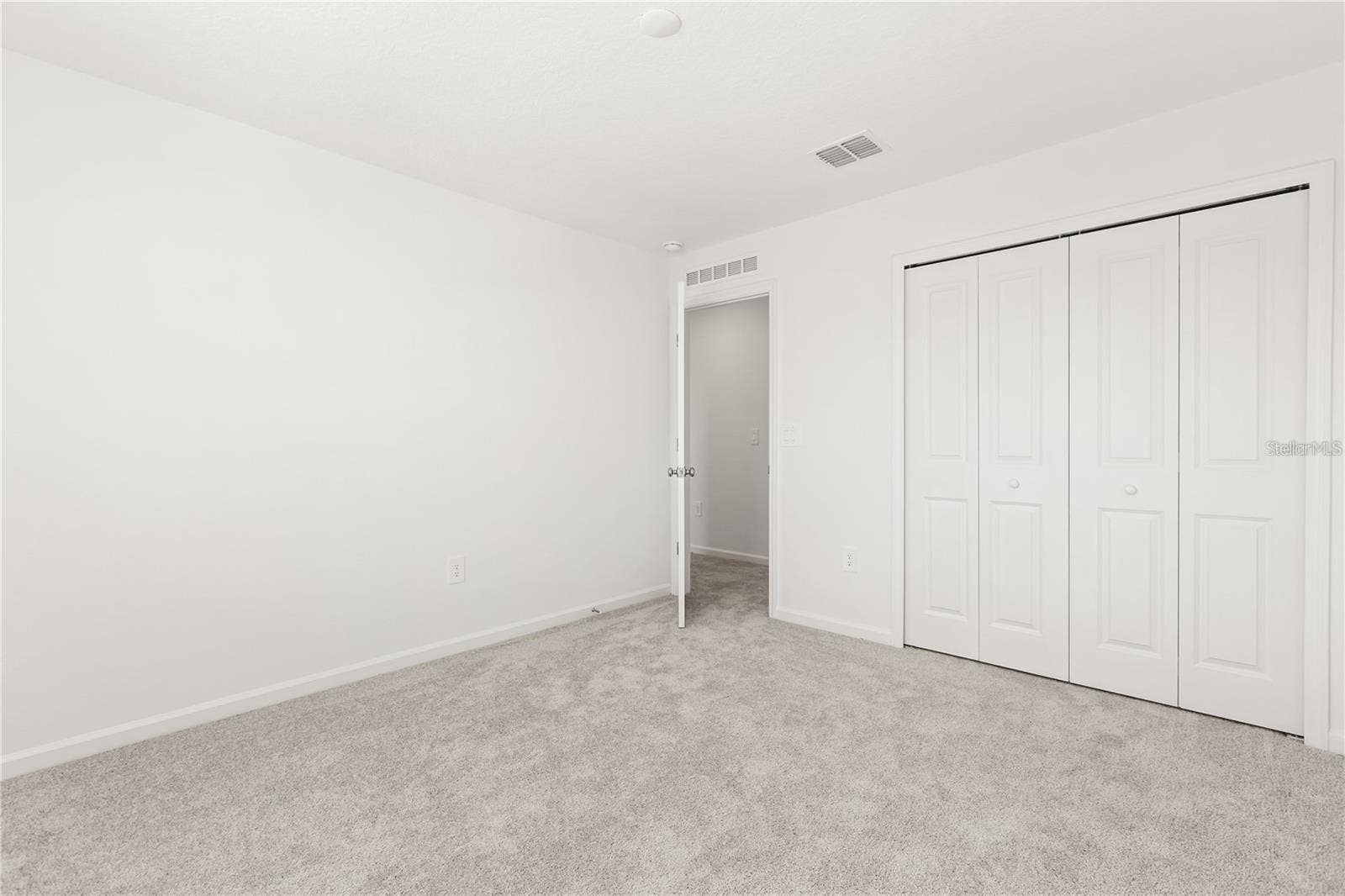 4658 GOLDEN KNIGHT BOULEVARD, Kissimmee, FL 34746 4658 GOLDEN KNIGHT BOULEVARD, Kissimmee, FL 34746