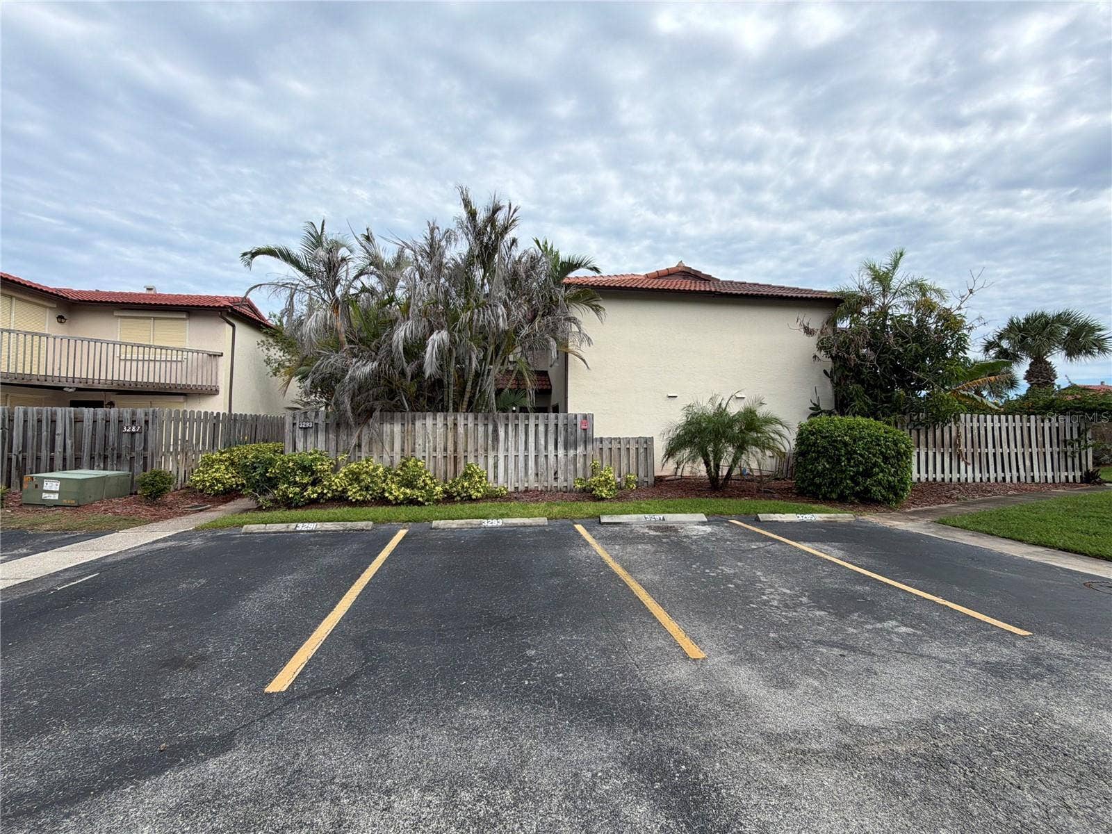 3293 SAND COURT, Melbourne Beach, FL 32951 3293 SAND COURT, Melbourne Beach, FL 32951
