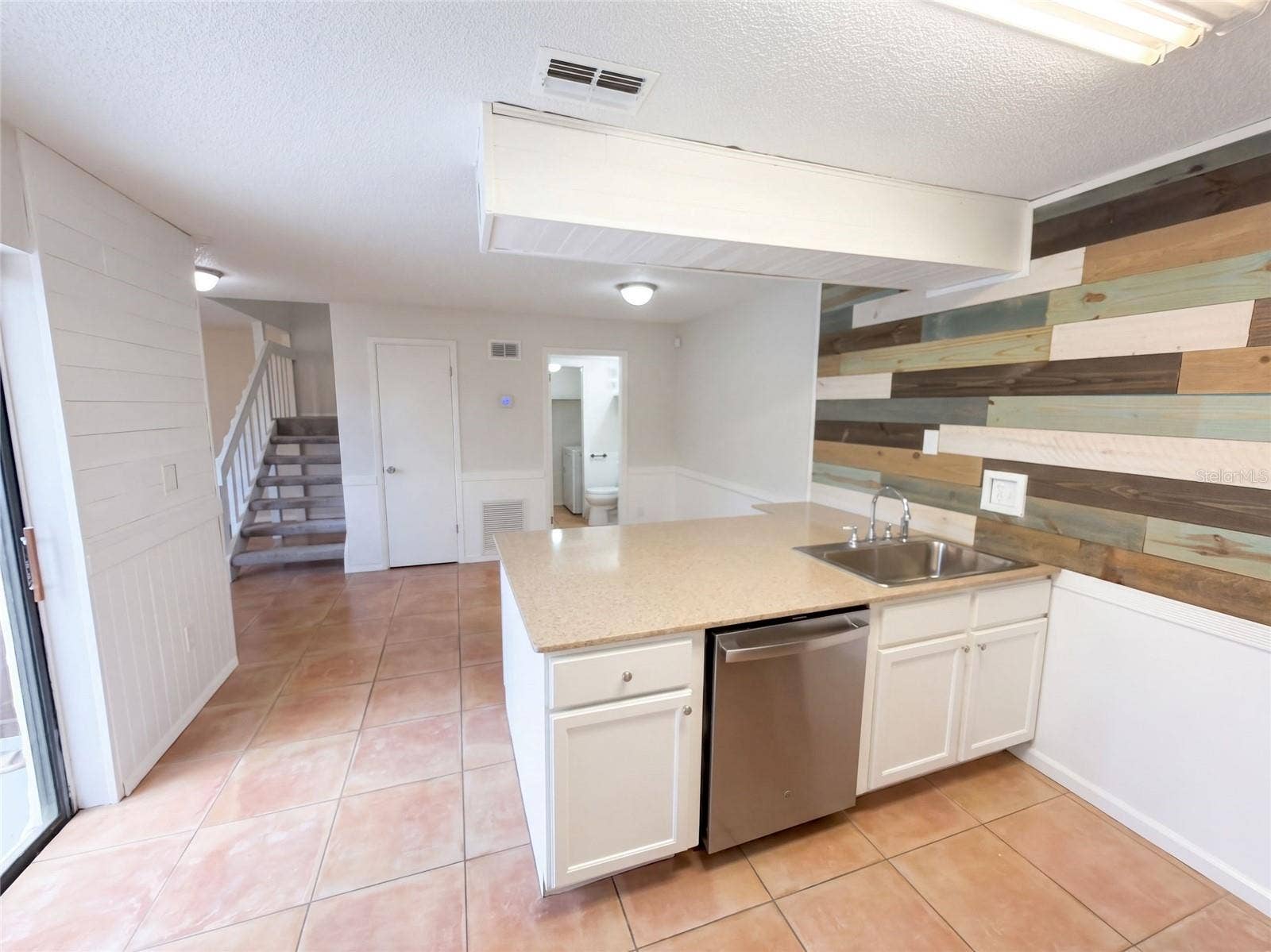 3293 SAND COURT, Melbourne Beach, FL 32951 3293 SAND COURT, Melbourne Beach, FL 32951