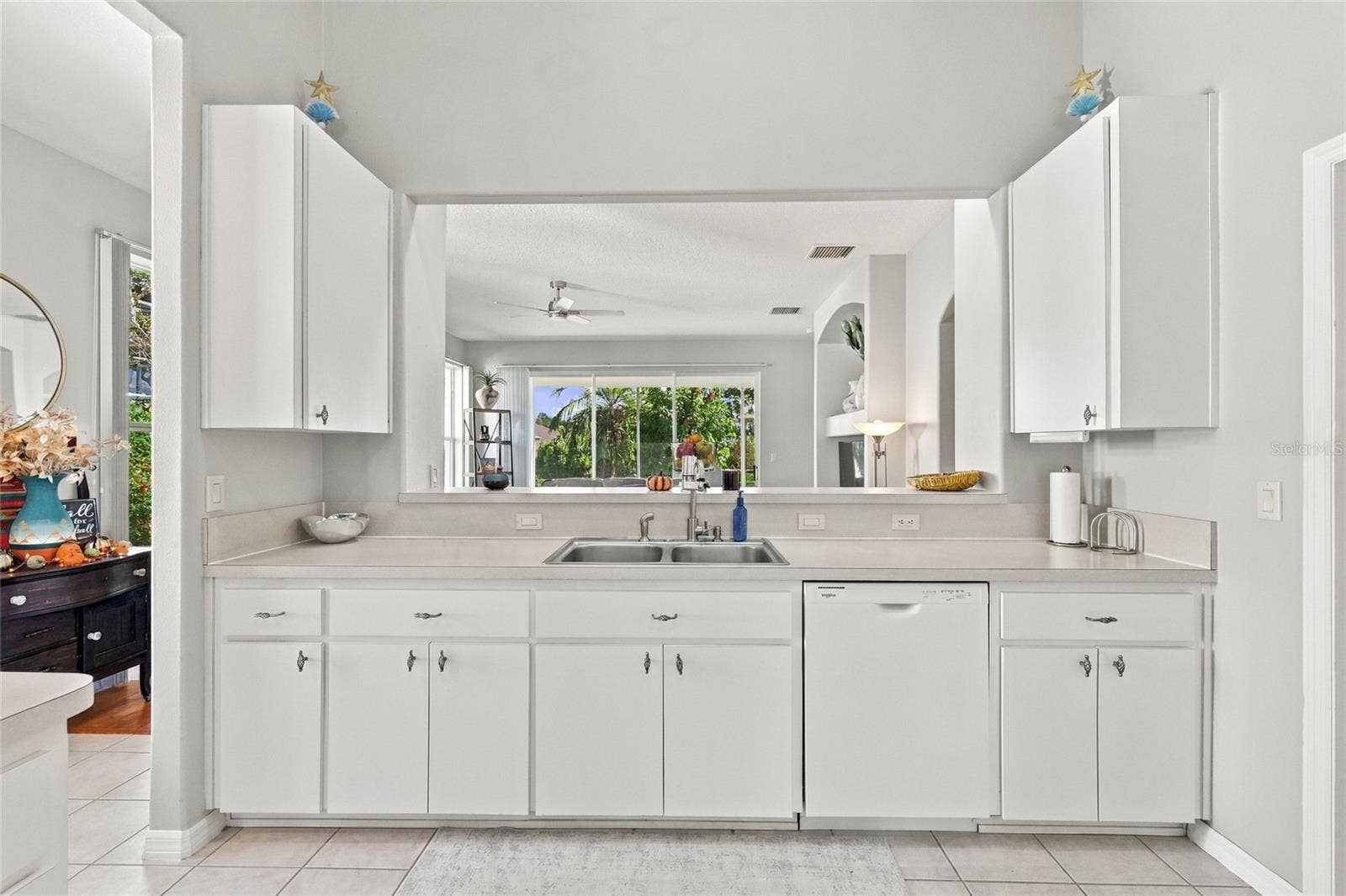 5604 GULF STREAM STREET, Tavares, FL 32778