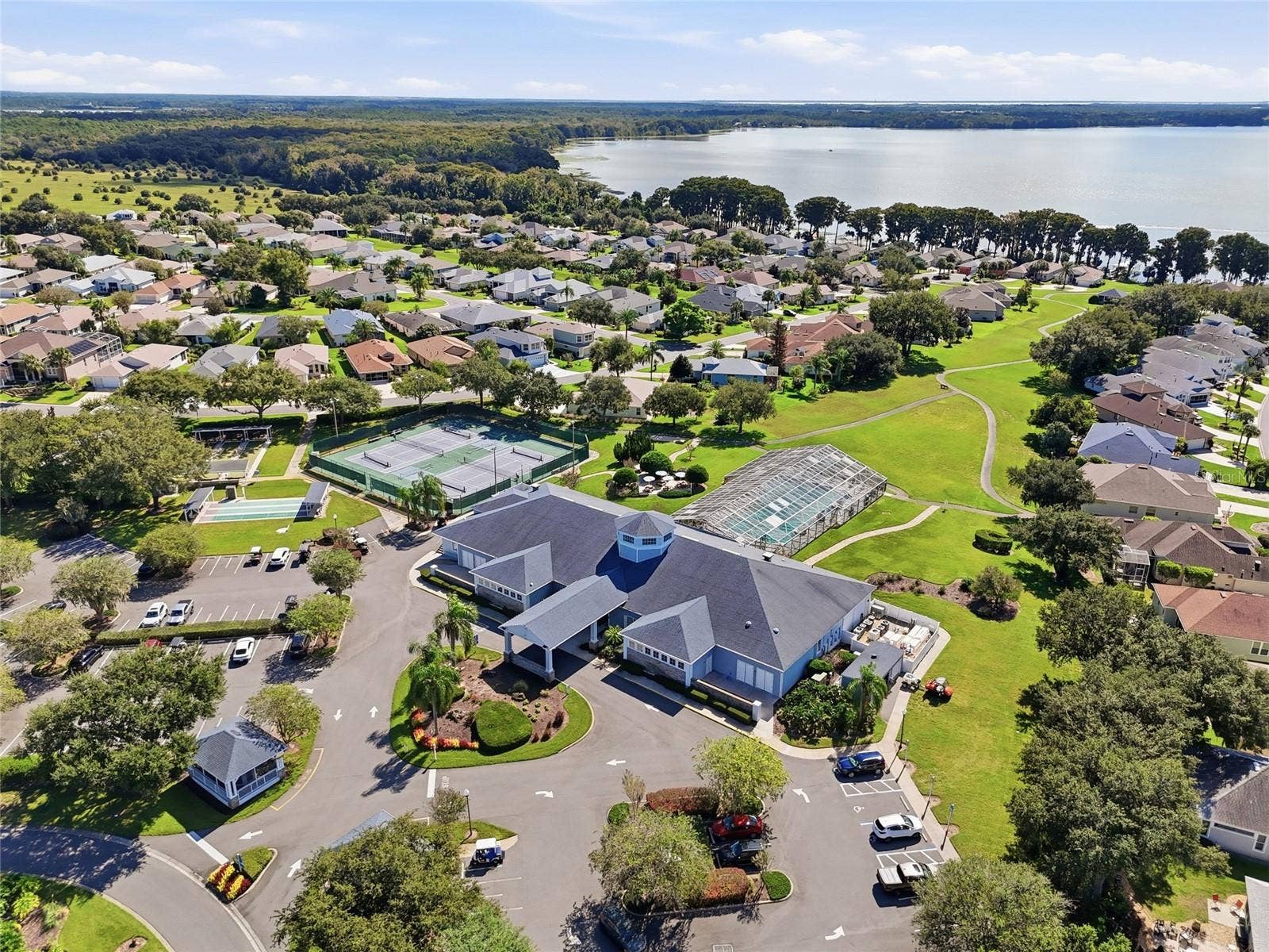5604 GULF STREAM STREET, Tavares, FL 32778