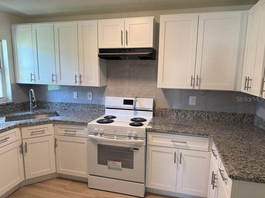 1010 DISSTON AVENUE, Clermont, FL 34711 1010 DISSTON AVENUE, Clermont, FL 34711