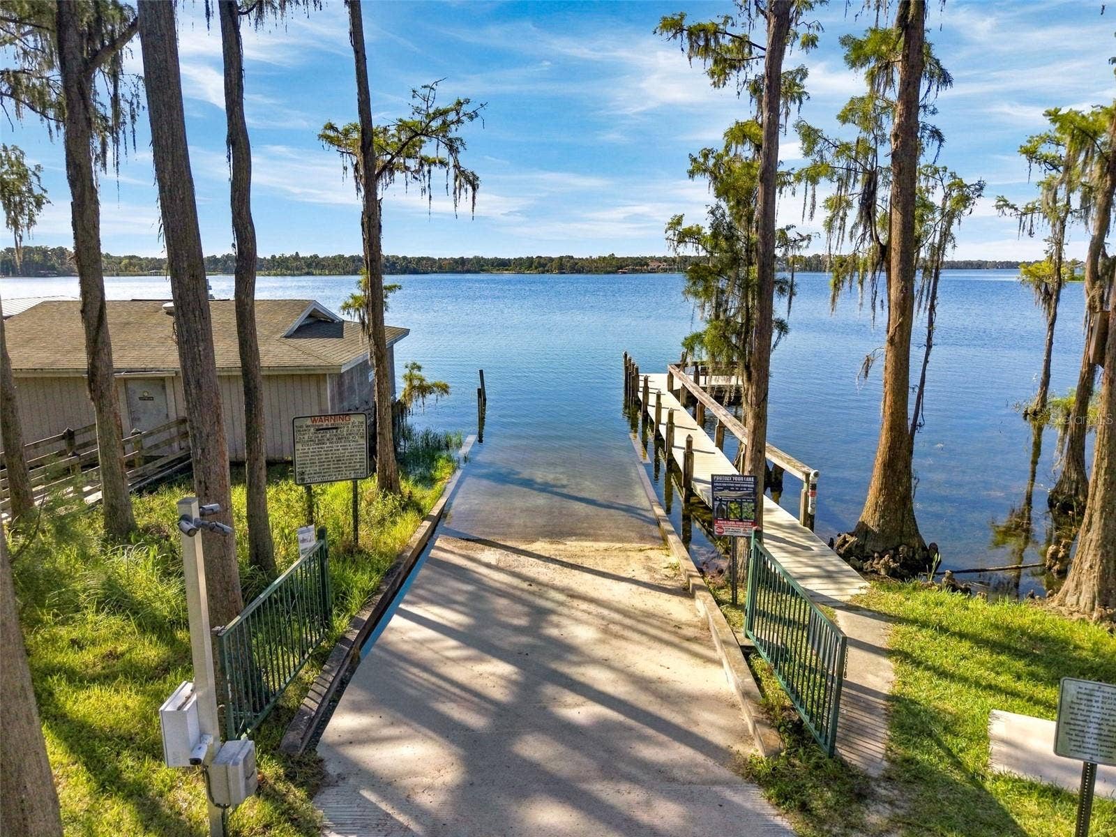 105 FOREST STREET, Windermere, FL 34786 105 FOREST STREET, Windermere, FL 34786
