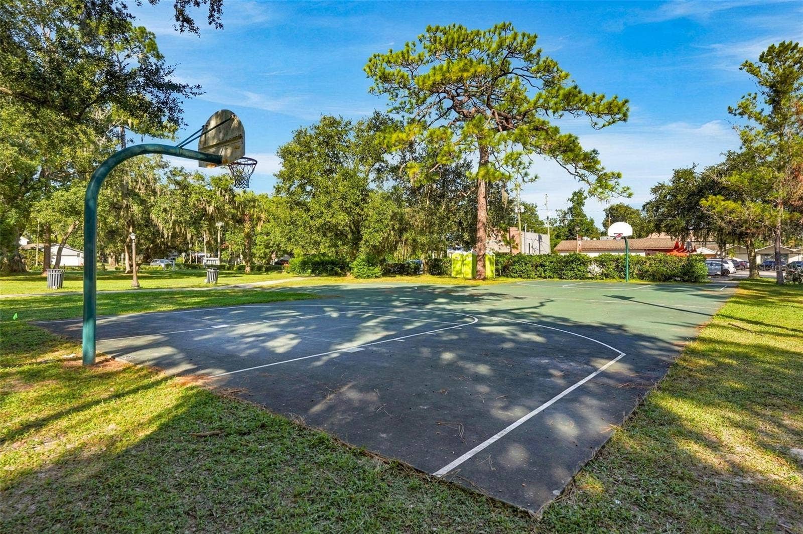 105 FOREST STREET, Windermere, FL 34786 105 FOREST STREET, Windermere, FL 34786