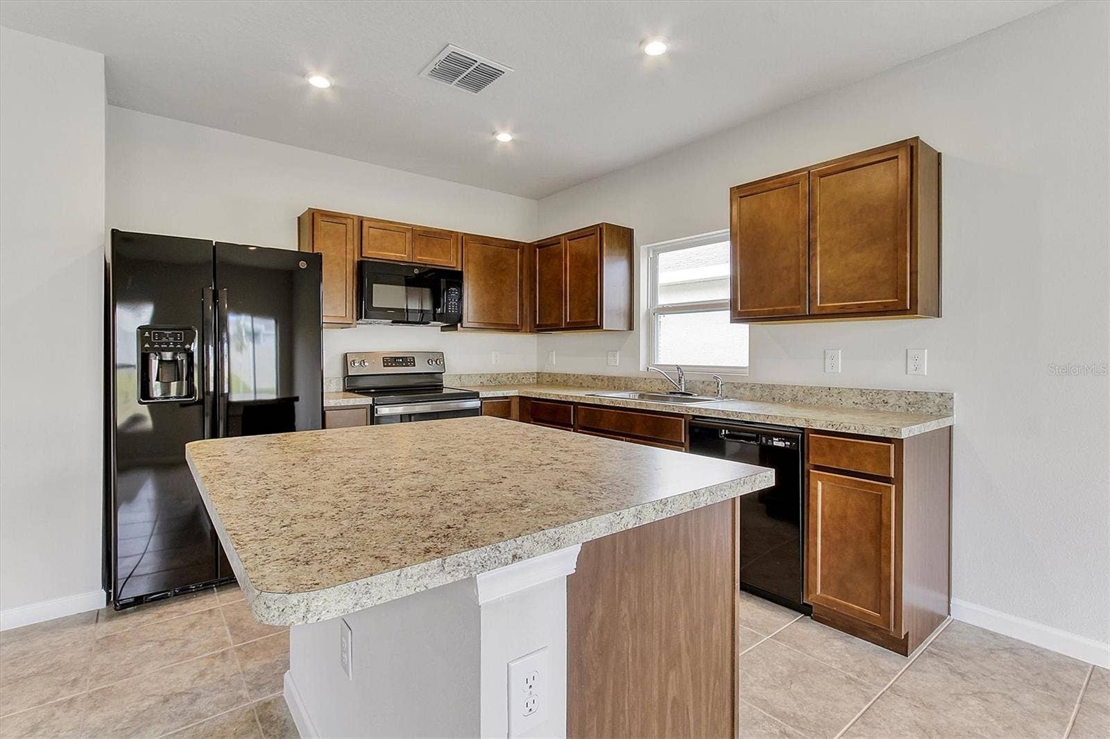 461 PANARO LANE, Haines City, FL 33844 461 PANARO LANE, Haines City, FL 33844