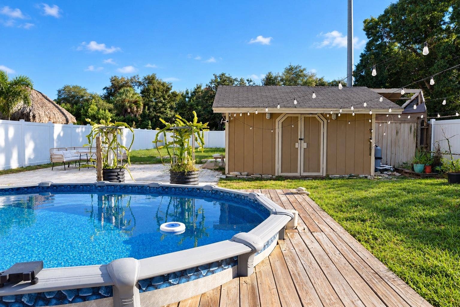 6526 3RD AVENUE S, St Petersburg, FL 33707 6526 3RD AVENUE S, St Petersburg, FL 33707