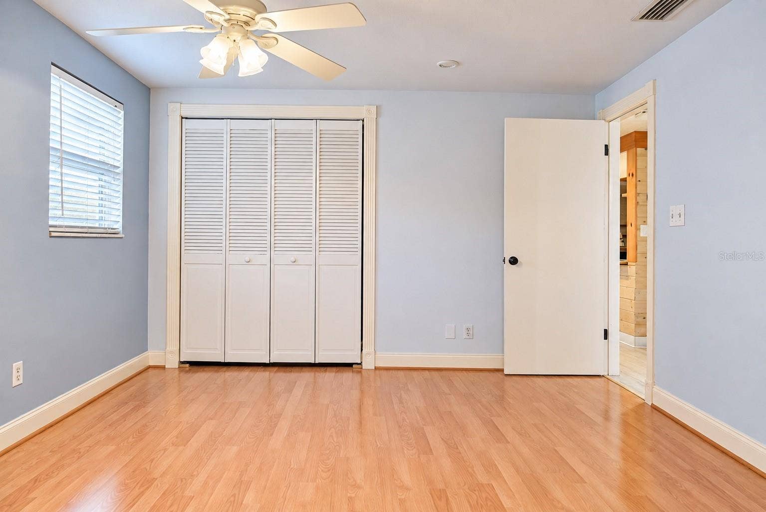 6526 3RD AVENUE S, St Petersburg, FL 33707 6526 3RD AVENUE S, St Petersburg, FL 33707