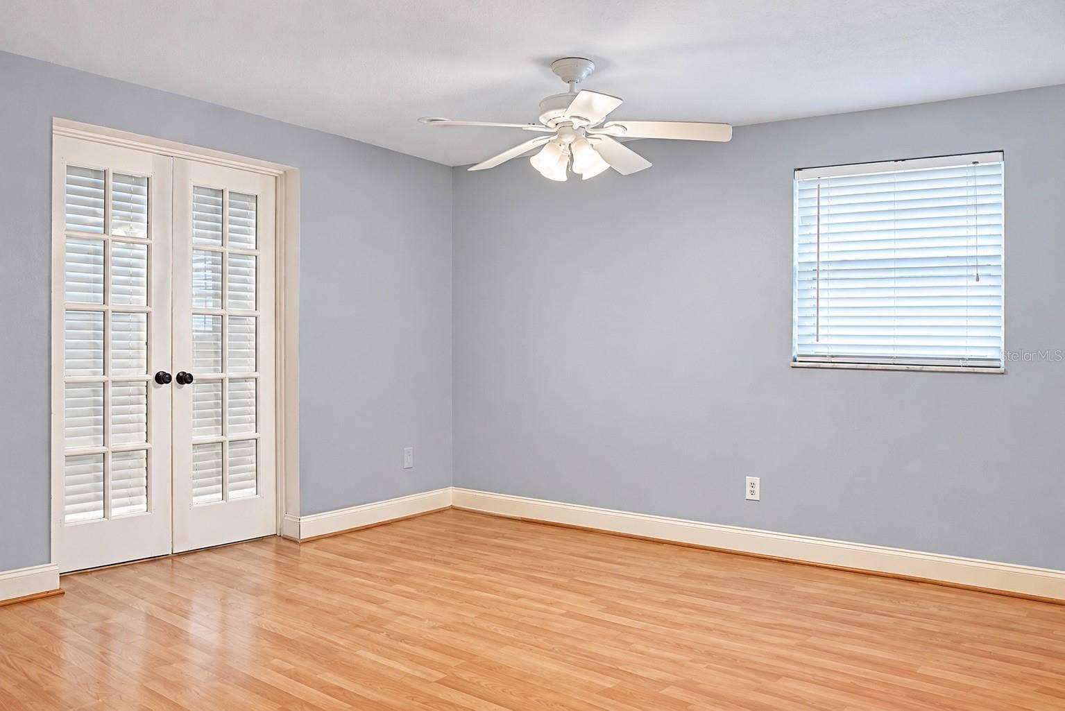 6526 3RD AVENUE S, St Petersburg, FL 33707 6526 3RD AVENUE S, St Petersburg, FL 33707