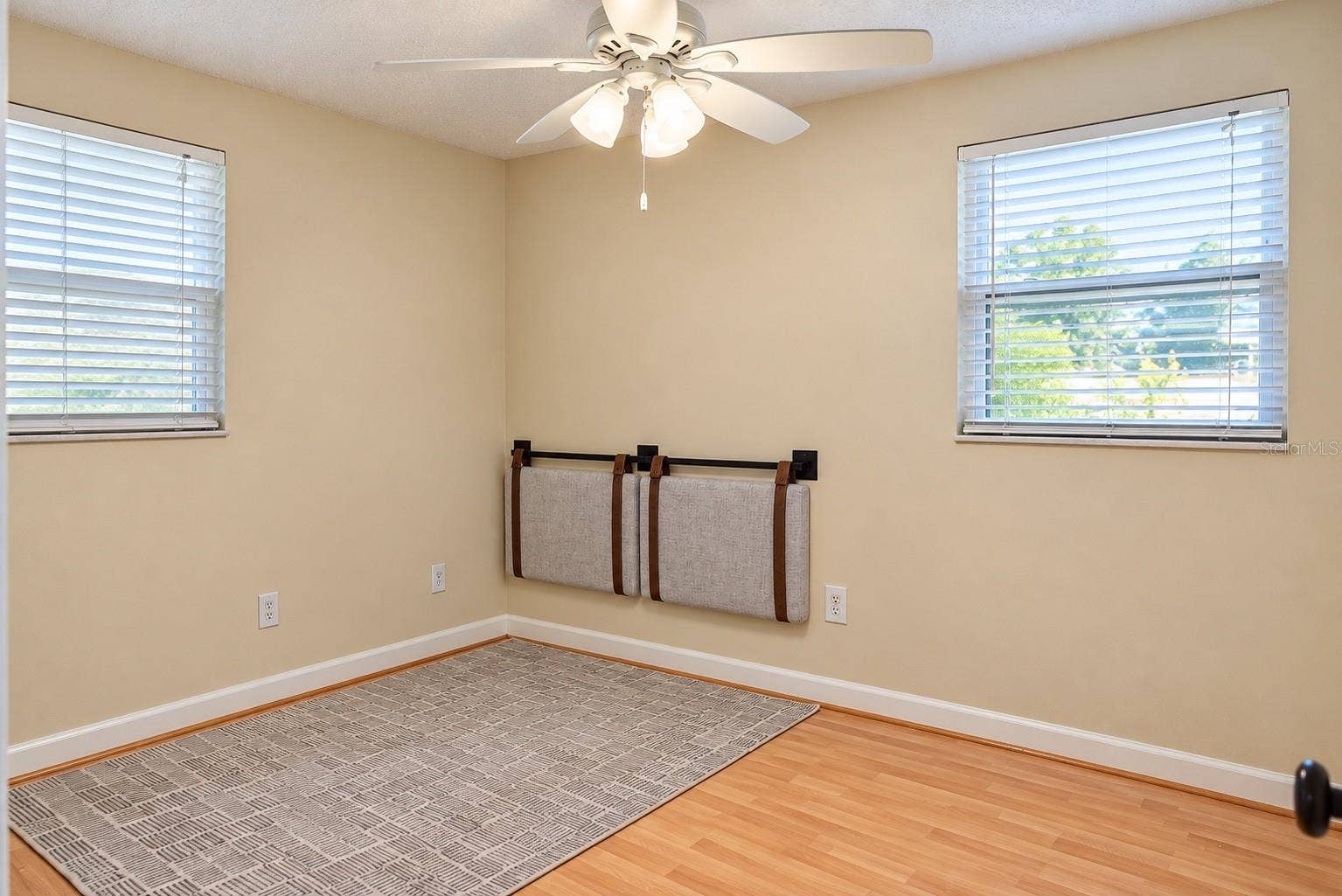 6526 3RD AVENUE S, St Petersburg, FL 33707 6526 3RD AVENUE S, St Petersburg, FL 33707