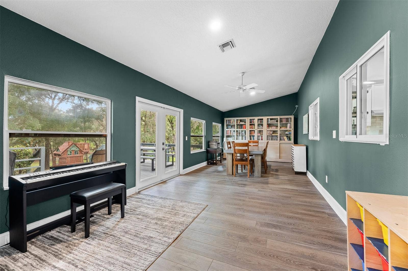 2001 HIDDEN PINE LANE, Apopka, FL 32712
