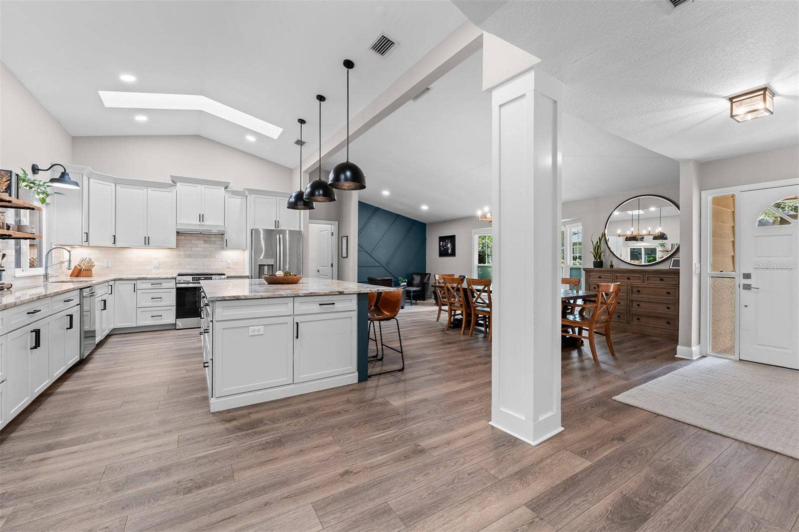 2001 HIDDEN PINE LANE, Apopka, FL 32712