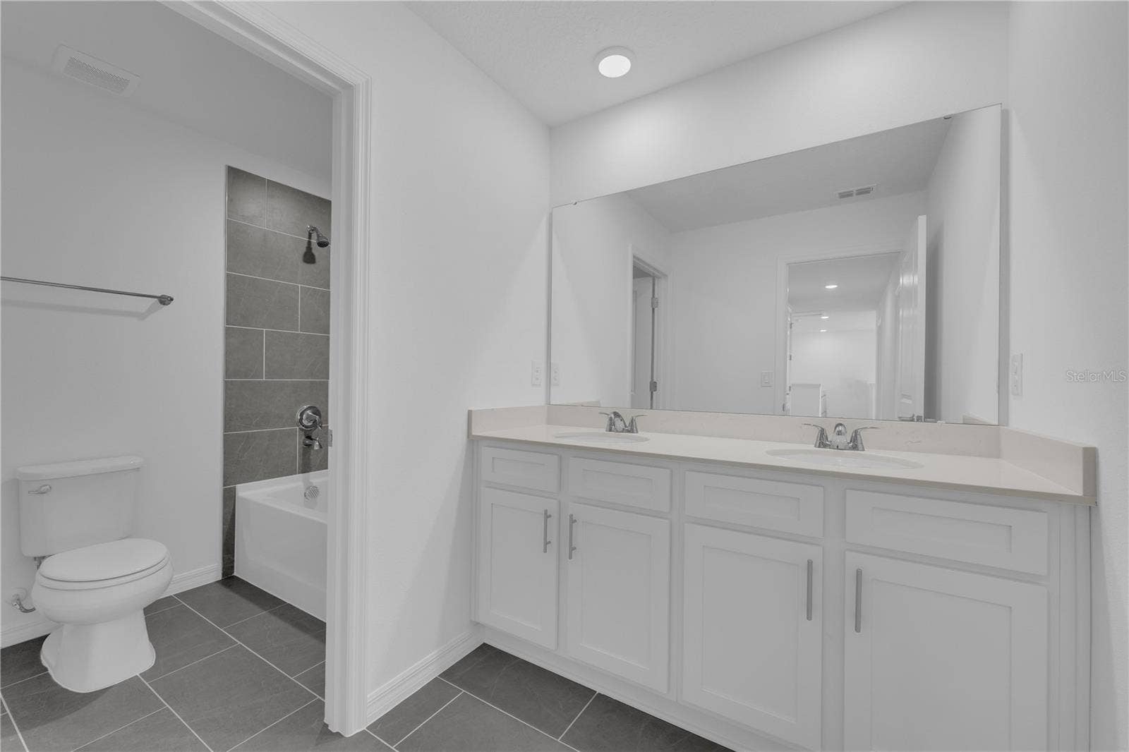 1830 HORSETAIL DRIVE, St Cloud, FL 34771 1830 HORSETAIL DRIVE, St Cloud, FL 34771