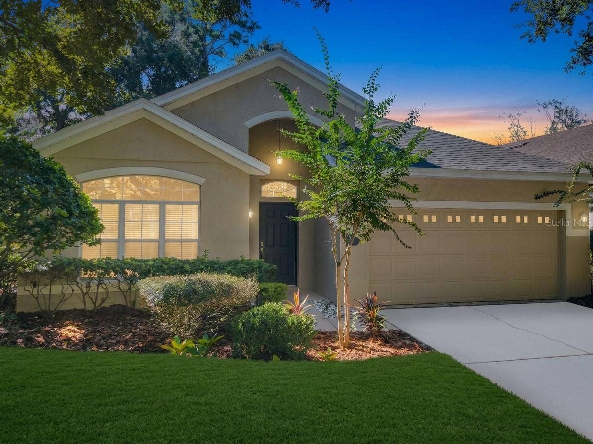 105 RIDGEWAY, Deland, FL 32724 105 RIDGEWAY, Deland, FL 32724