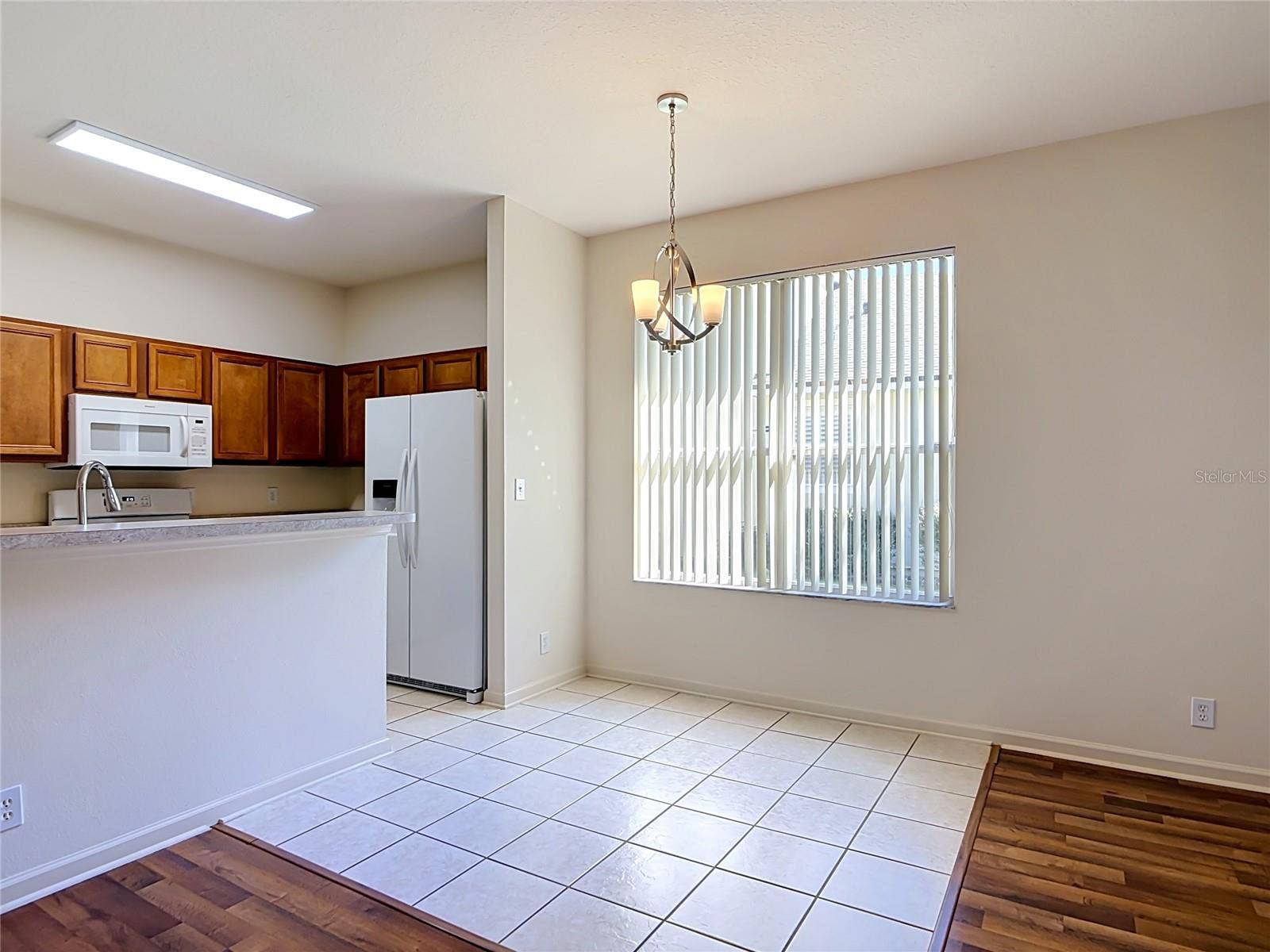 105 RIDGEWAY, Deland, FL 32724 105 RIDGEWAY, Deland, FL 32724