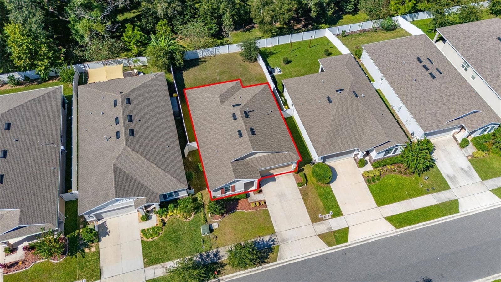 5240 MEADOW SONG DRIVE, Okahumpka, FL 34762 5240 MEADOW SONG DRIVE, Okahumpka, FL 34762