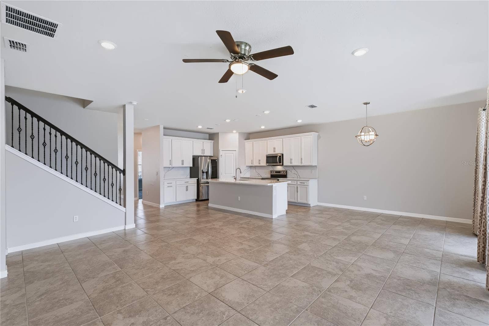 5214 NORTHERN FLICKER DRIVE, St Cloud, FL 34771 5214 NORTHERN FLICKER DRIVE, St Cloud, FL 34771
