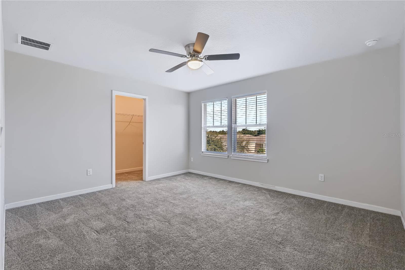 5214 NORTHERN FLICKER DRIVE, St Cloud, FL 34771 5214 NORTHERN FLICKER DRIVE, St Cloud, FL 34771