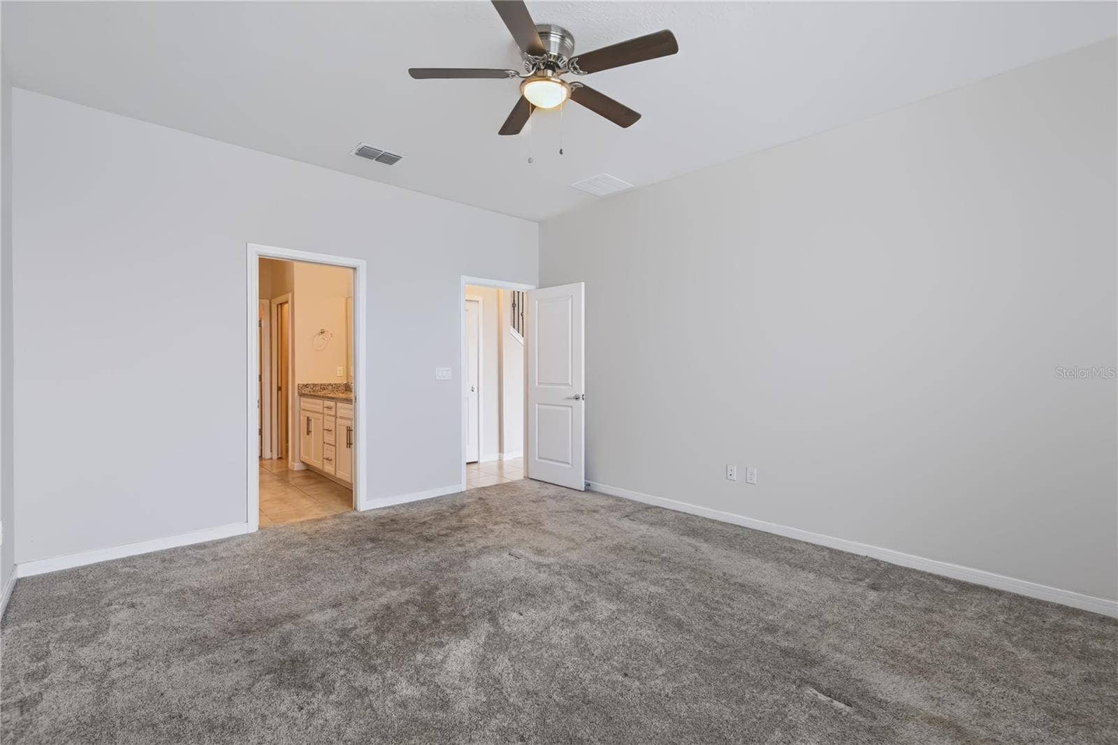 5214 NORTHERN FLICKER DRIVE, St Cloud, FL 34771 5214 NORTHERN FLICKER DRIVE, St Cloud, FL 34771