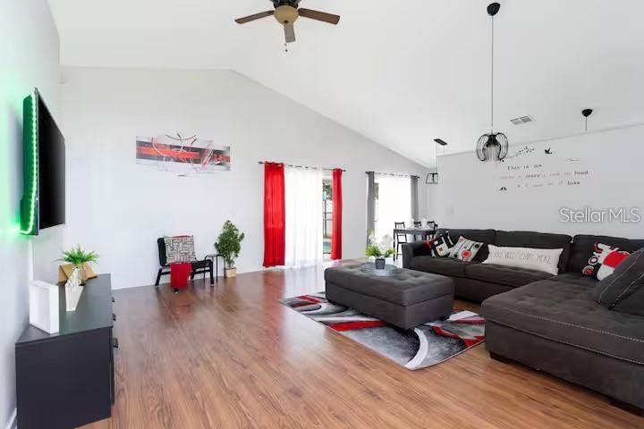 751 COUNTRY WOODS CIRCLE, Kissimmee, FL 34744