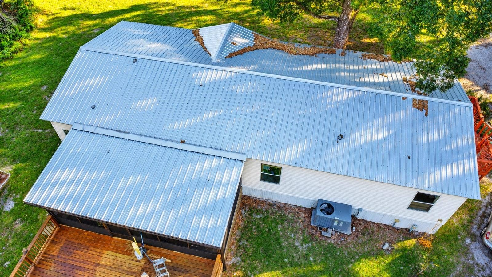 metal roof - 2019