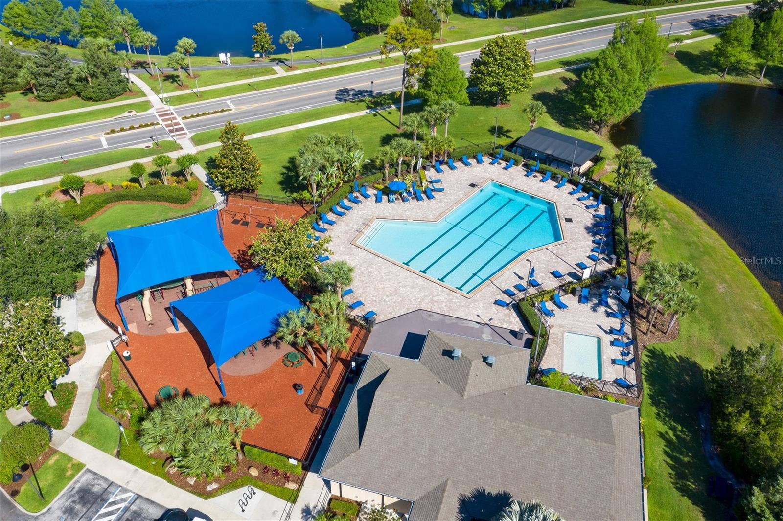13850 BLUEWATER CIRCLE, Orlando, FL 32828