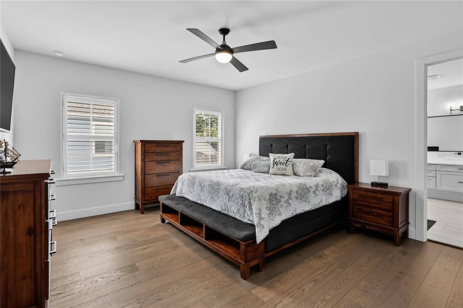 Primary Bedroom (upstairs)