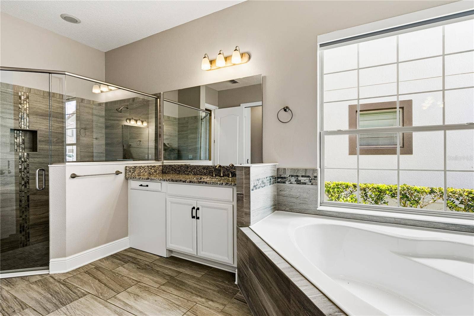 10431 SIDDINGTON DRIVE, Orlando, FL 32832 10431 SIDDINGTON DRIVE, Orlando, FL 32832