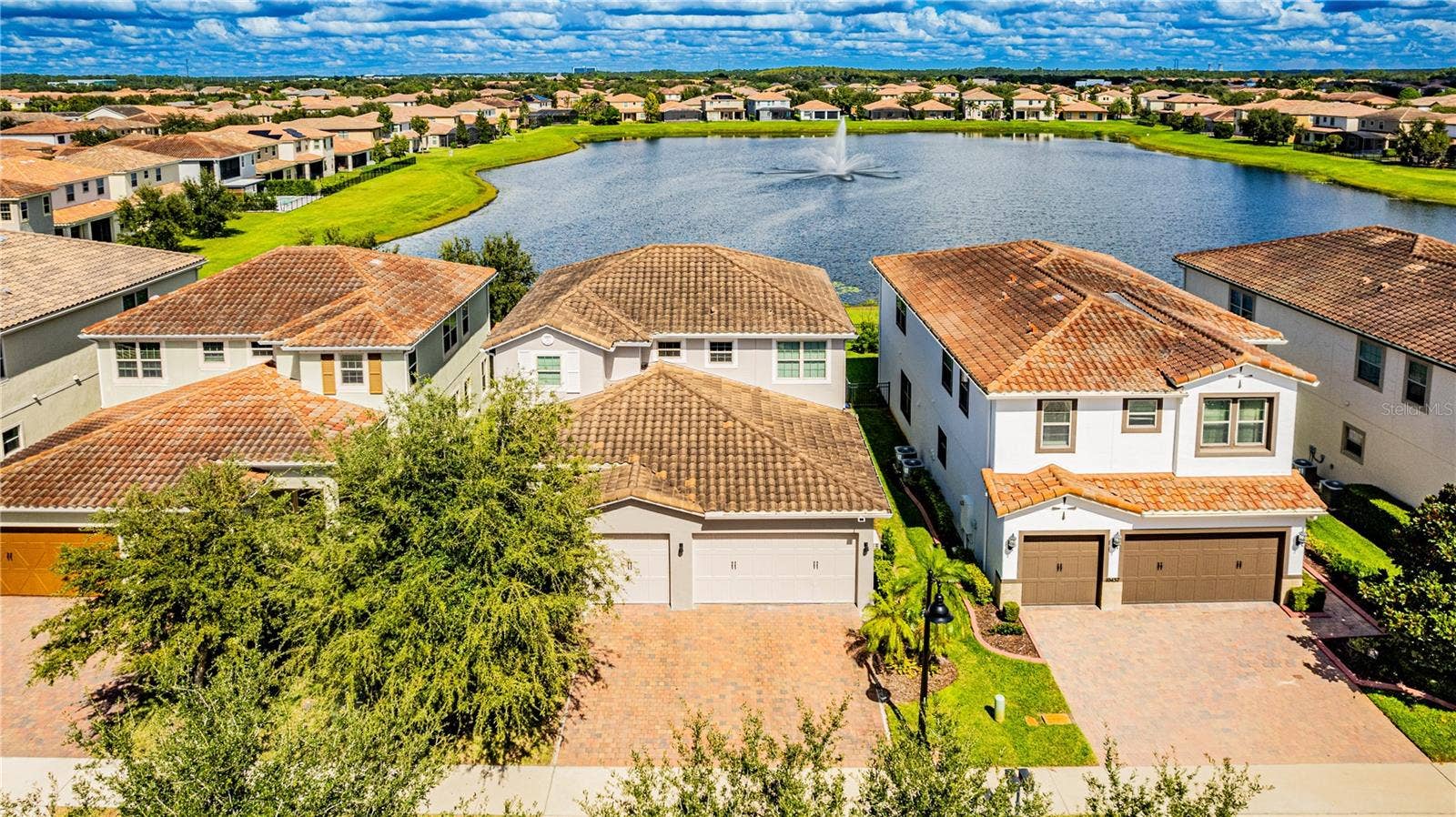 10431 SIDDINGTON DRIVE, Orlando, FL 32832 10431 SIDDINGTON DRIVE, Orlando, FL 32832