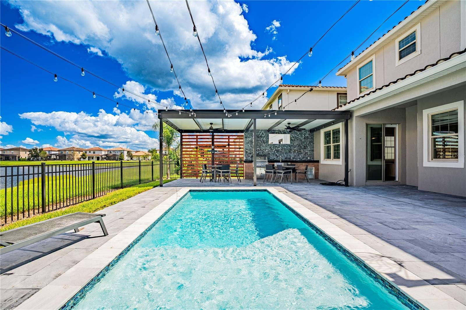 10431 SIDDINGTON DRIVE, Orlando, FL 32832 10431 SIDDINGTON DRIVE, Orlando, FL 32832