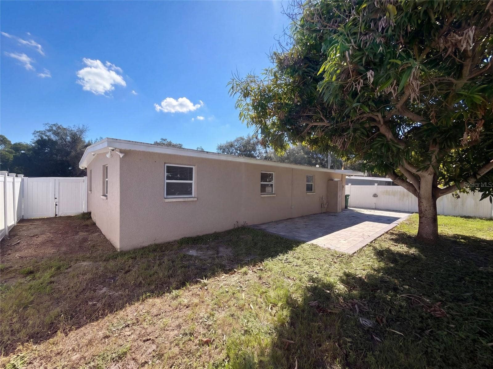 645 10TH PLACE, Safety Harbor, FL 34695 645 10TH PLACE, Safety Harbor, FL 34695
