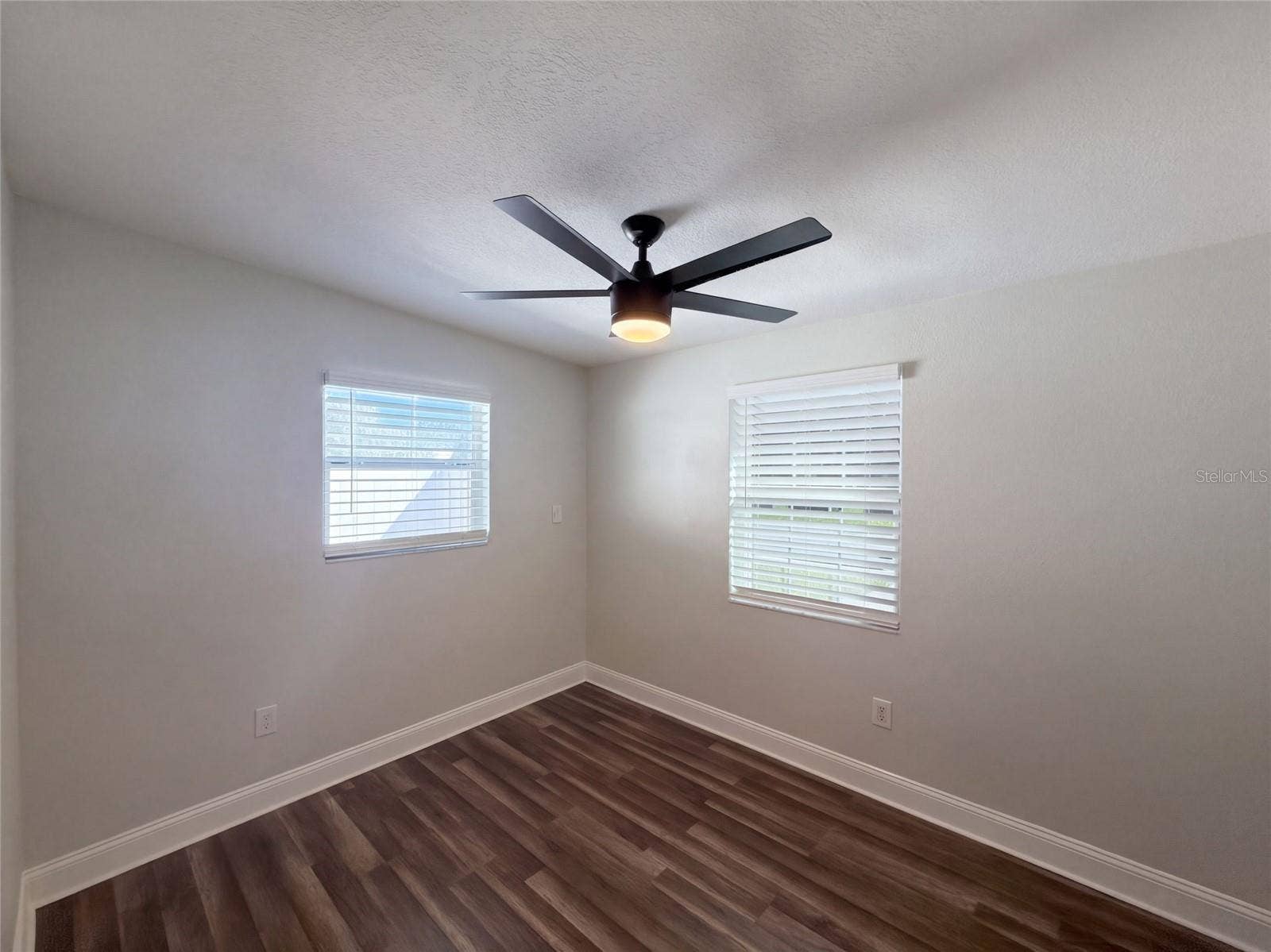 645 10TH PLACE, Safety Harbor, FL 34695 645 10TH PLACE, Safety Harbor, FL 34695