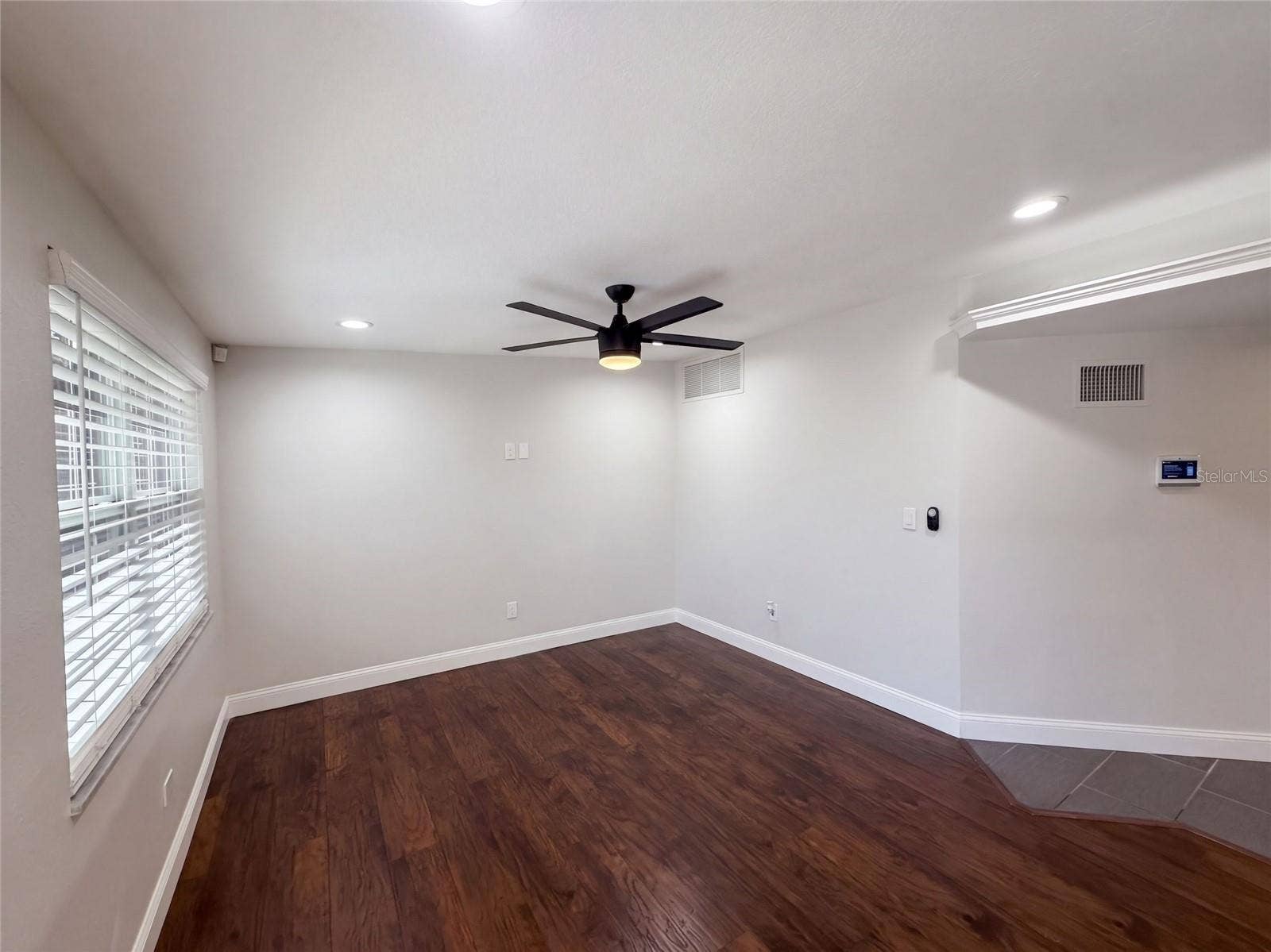 645 10TH PLACE, Safety Harbor, FL 34695 645 10TH PLACE, Safety Harbor, FL 34695