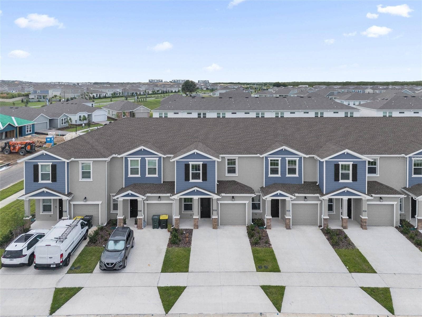 6089 ZEN WAY, Clermont, FL 34714 6089 ZEN WAY, Clermont, FL 34714