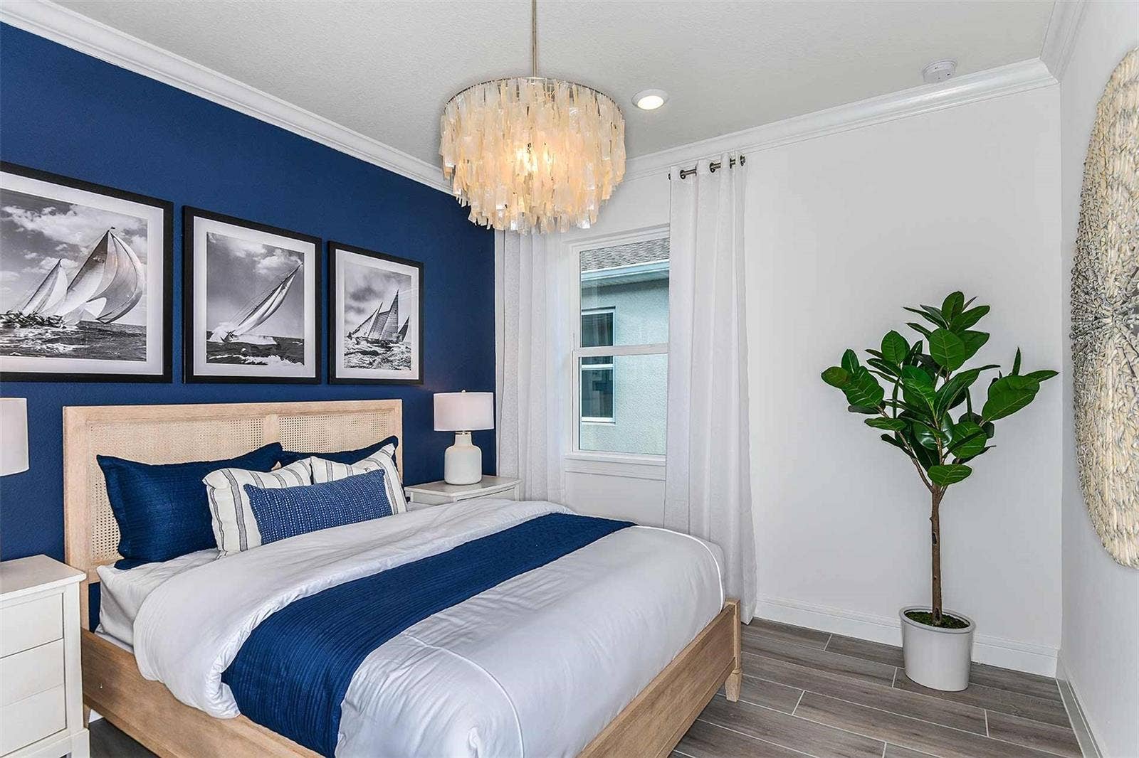 6541 WHITE WILLOW COURT, St Cloud, FL 34771 Model Home Design Only. Pictures and furnishings are for illustrative purposes only. Elevations, colors and options may vary. Furniture is for model home staging only.