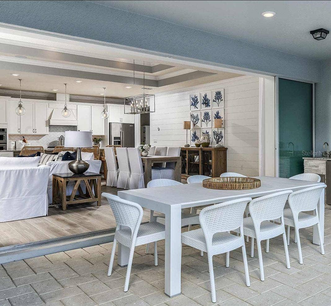 6541 WHITE WILLOW COURT, St Cloud, FL 34771 Model Home Design Only. Pictures and furnishings are for illustrative purposes only. Elevations, colors and options may vary. Furniture is for model home staging only.