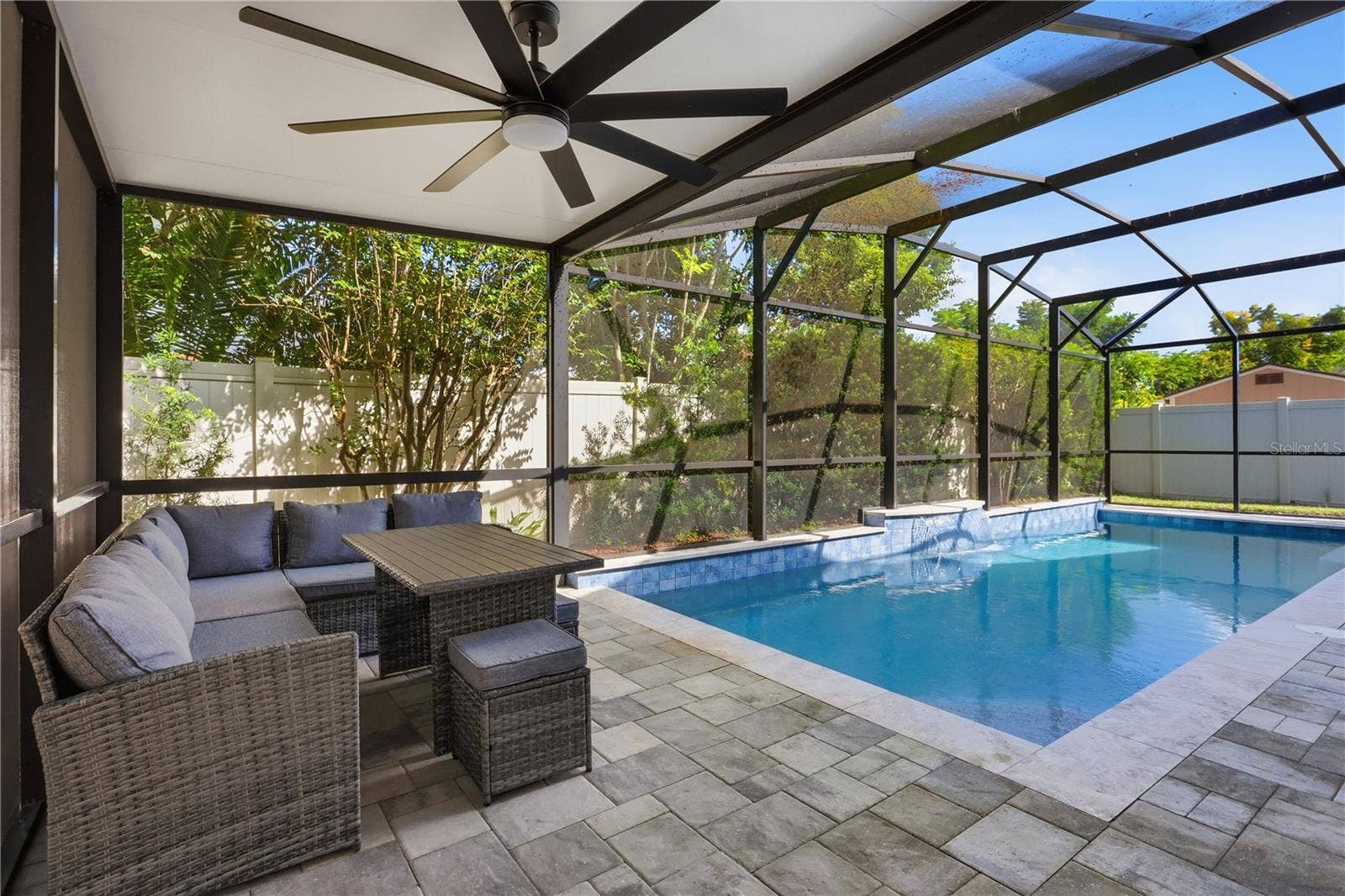 1064 KELLY CREEK CIRCLE, Oviedo, FL 32765 1064 KELLY CREEK CIRCLE, Oviedo, FL 32765