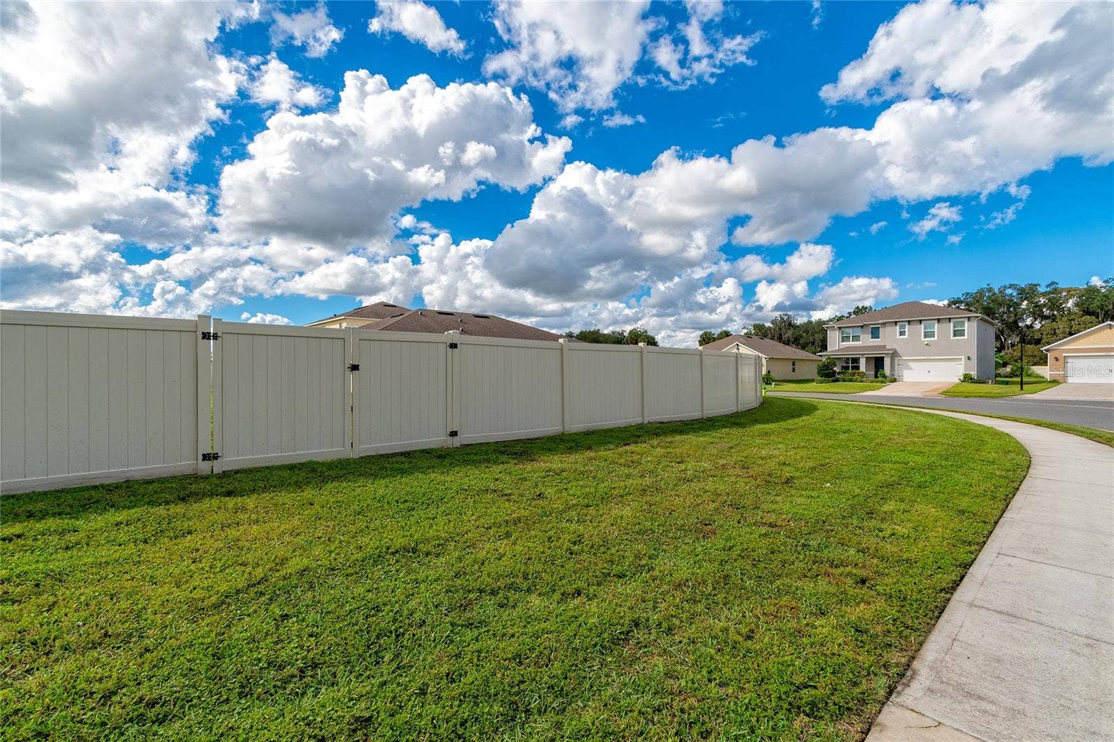 3812 SWANFALLS TERRACE, Sanford, FL 32771 RV Gate