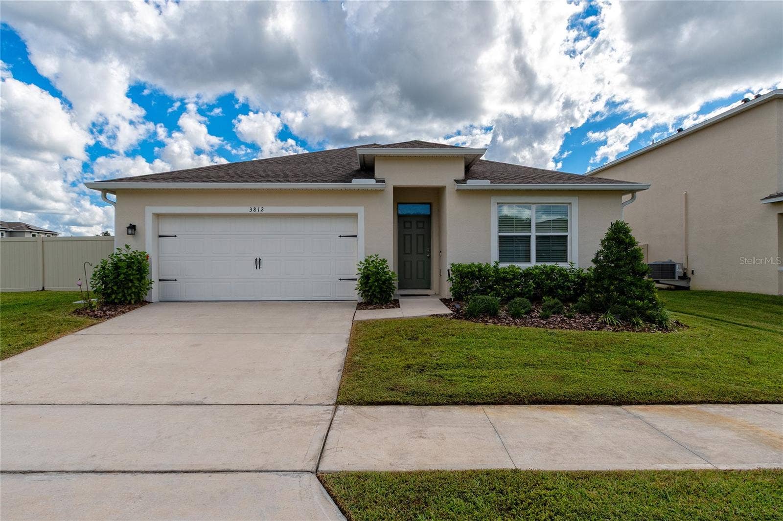 3812 SWANFALLS TERRACE, Sanford, FL 32771 Front Close