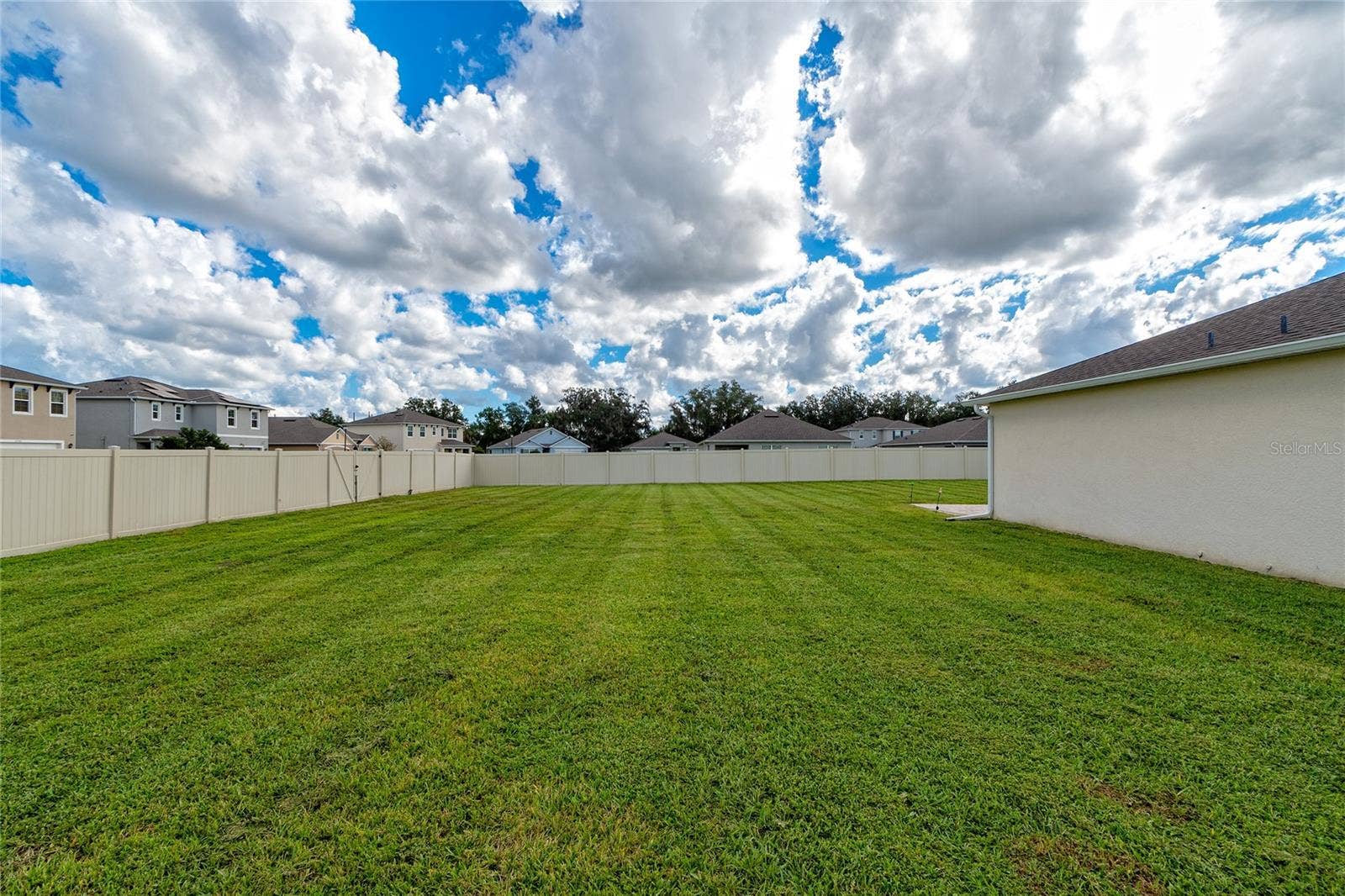 3812 SWANFALLS TERRACE, Sanford, FL 32771 Rear Long