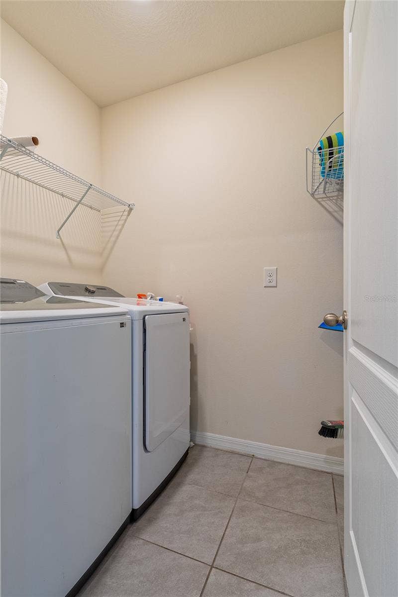 3812 SWANFALLS TERRACE, Sanford, FL 32771 Laundry