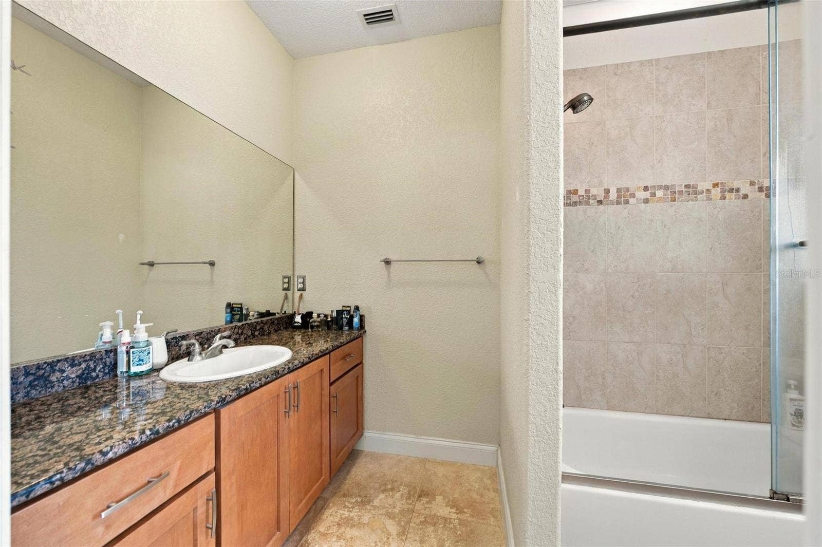 Bedroom 2 Bath