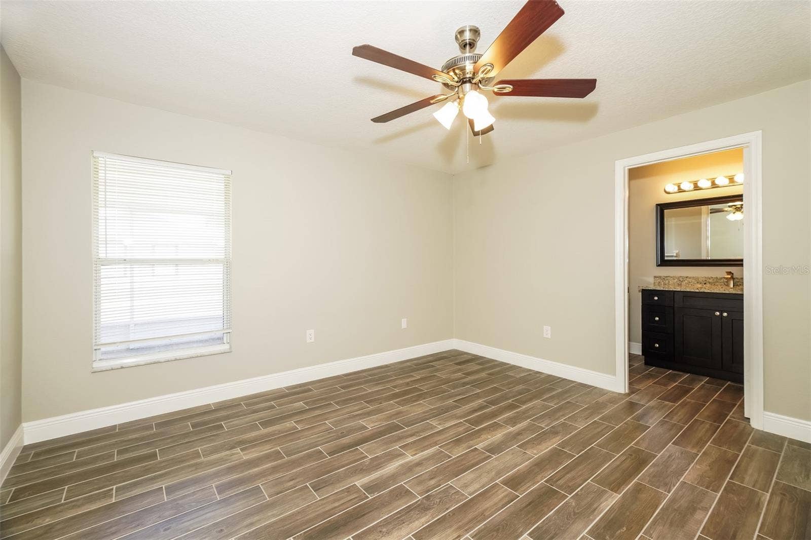 844 JARNAC DRIVE, Kissimmee, FL 34759 844 JARNAC DRIVE, Kissimmee, FL 34759