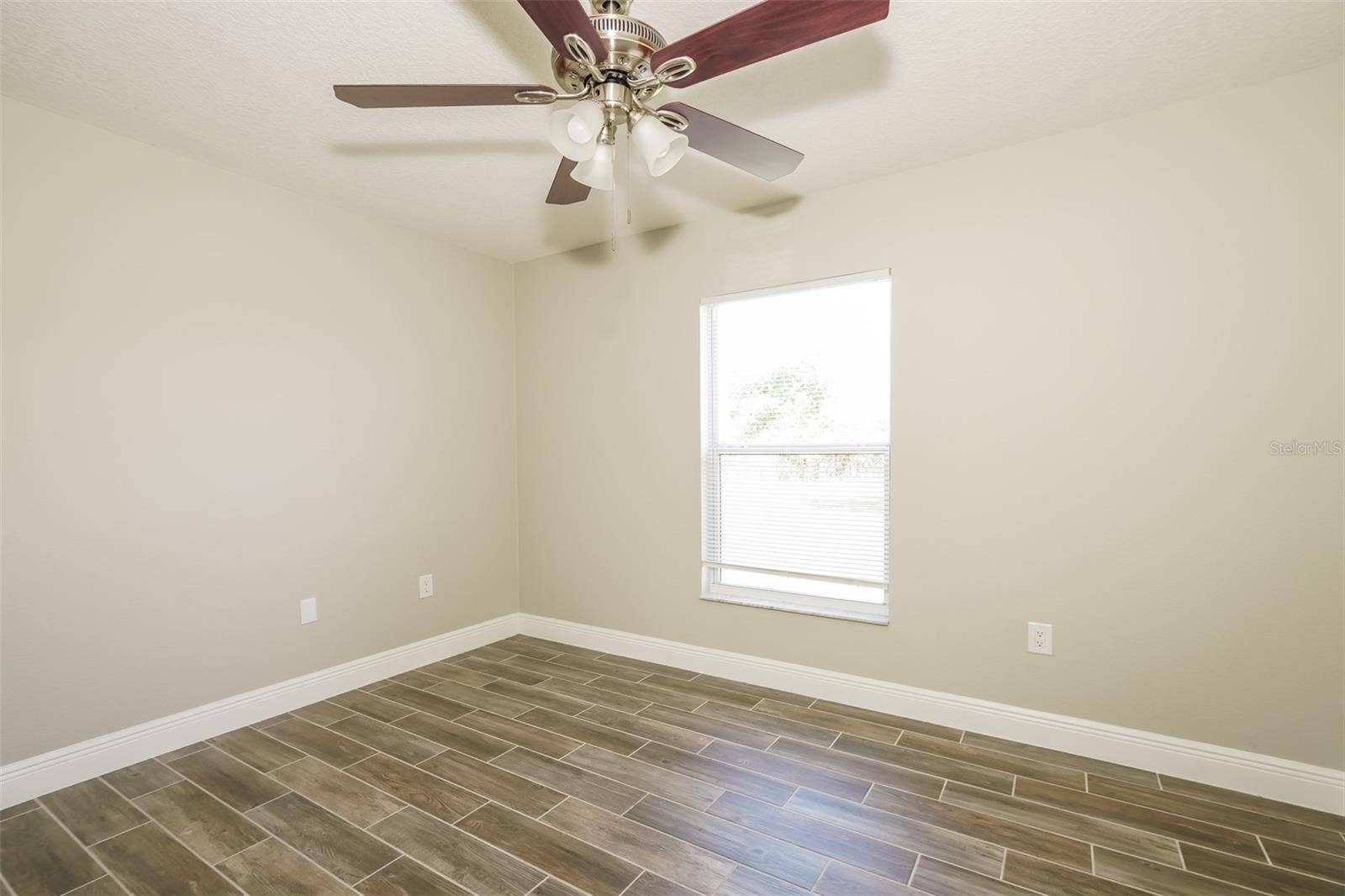 844 JARNAC DRIVE, Kissimmee, FL 34759 844 JARNAC DRIVE, Kissimmee, FL 34759