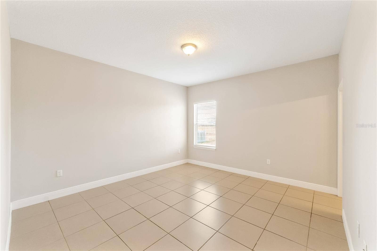 1910 LAKEVIEW LANE, Poinciana, FL 34759