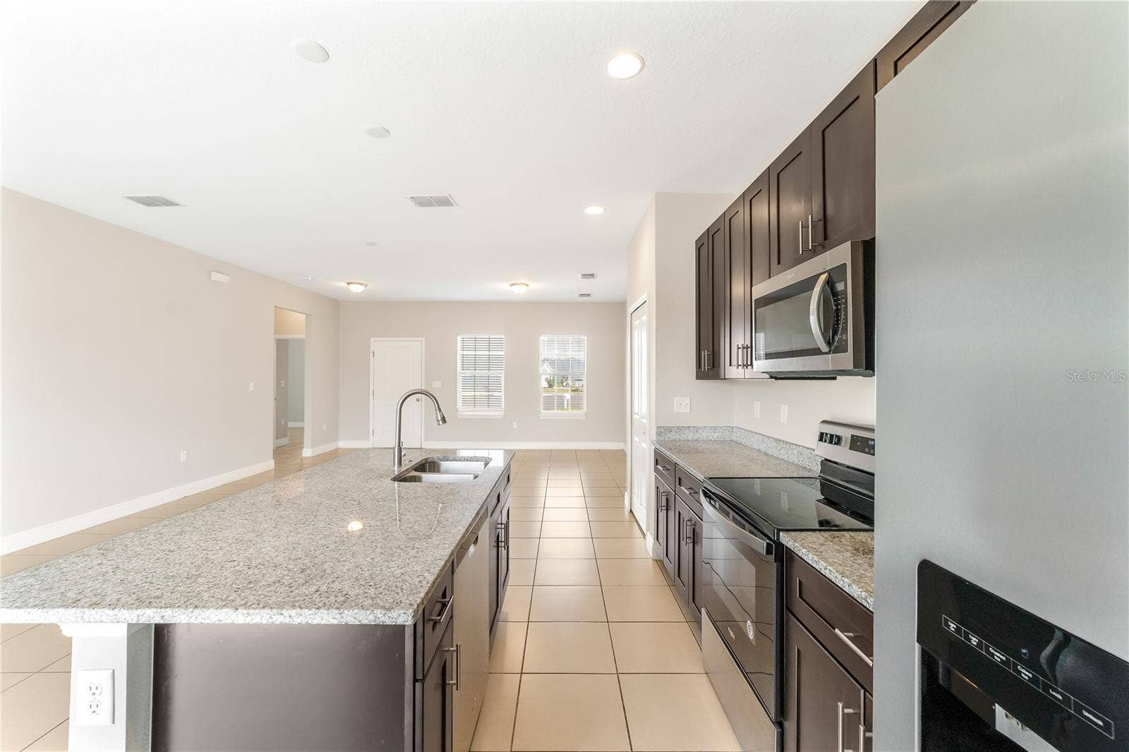 1910 LAKEVIEW LANE, Poinciana, FL 34759