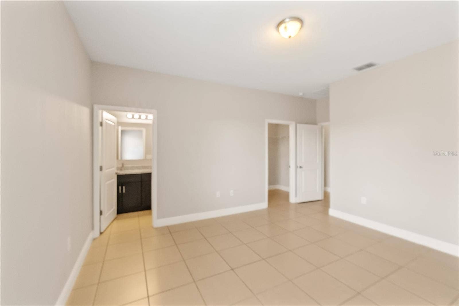 1910 LAKEVIEW LANE, Poinciana, FL 34759