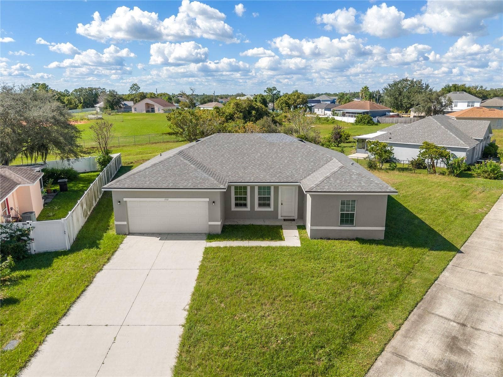 1910 LAKEVIEW LANE, Poinciana, FL 34759
